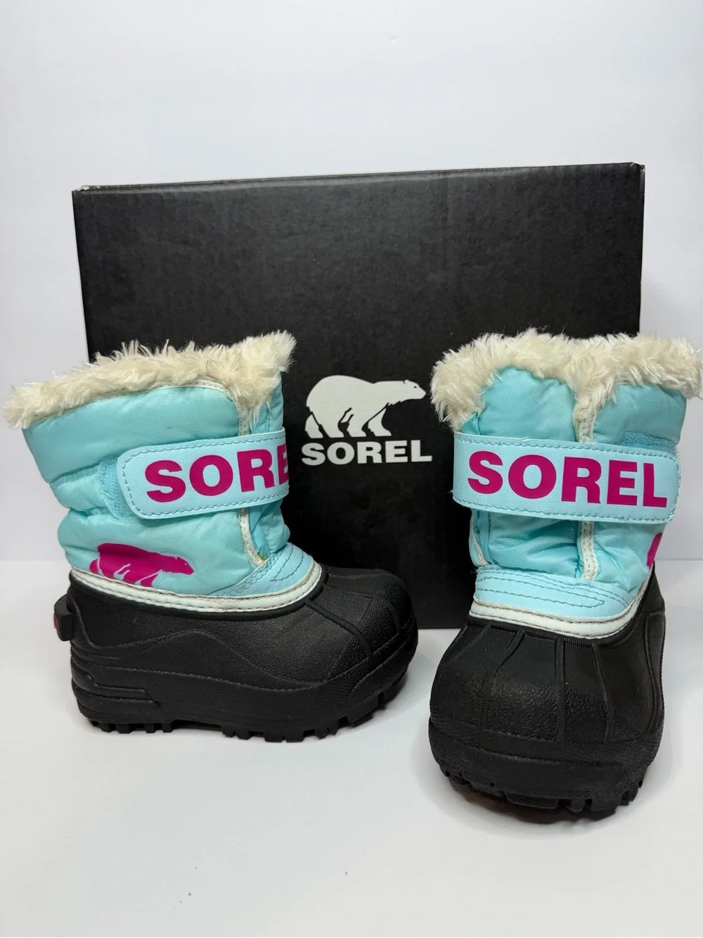 *Pre-Loved* Sorel Girls Aqua Blue and Pink Winter Boots with Faux Fur Cuff